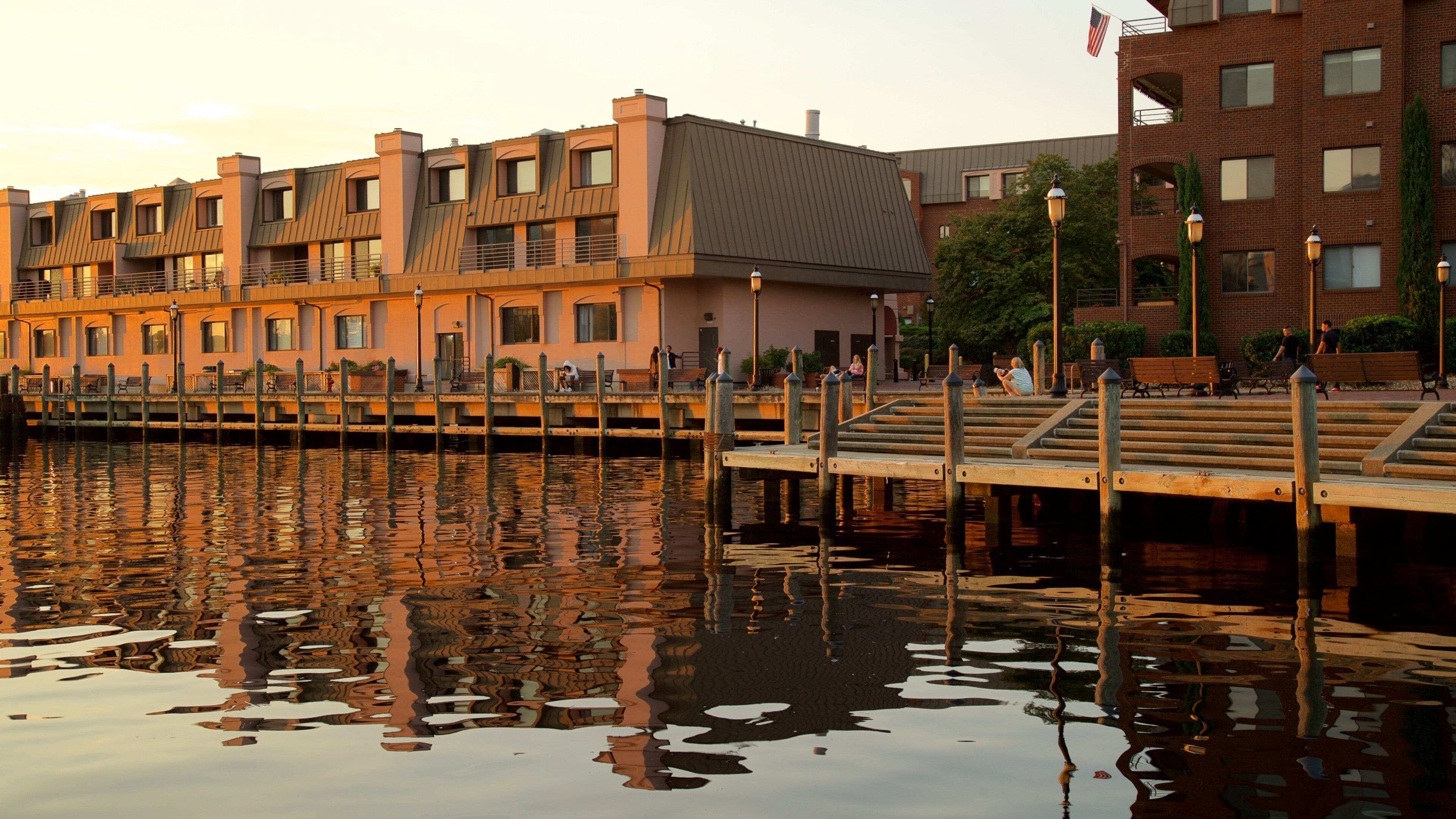 Commercial roofing in Norfolk, VA